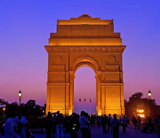 New-Delhi-India-War-Memorial-arch-Sir